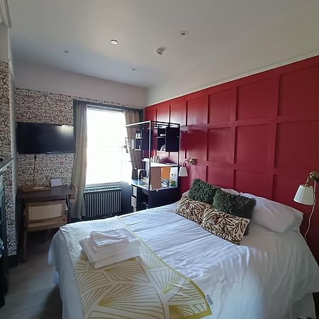 Rooms On The Prom كيلتنهام المظهر الخارجي الصورة