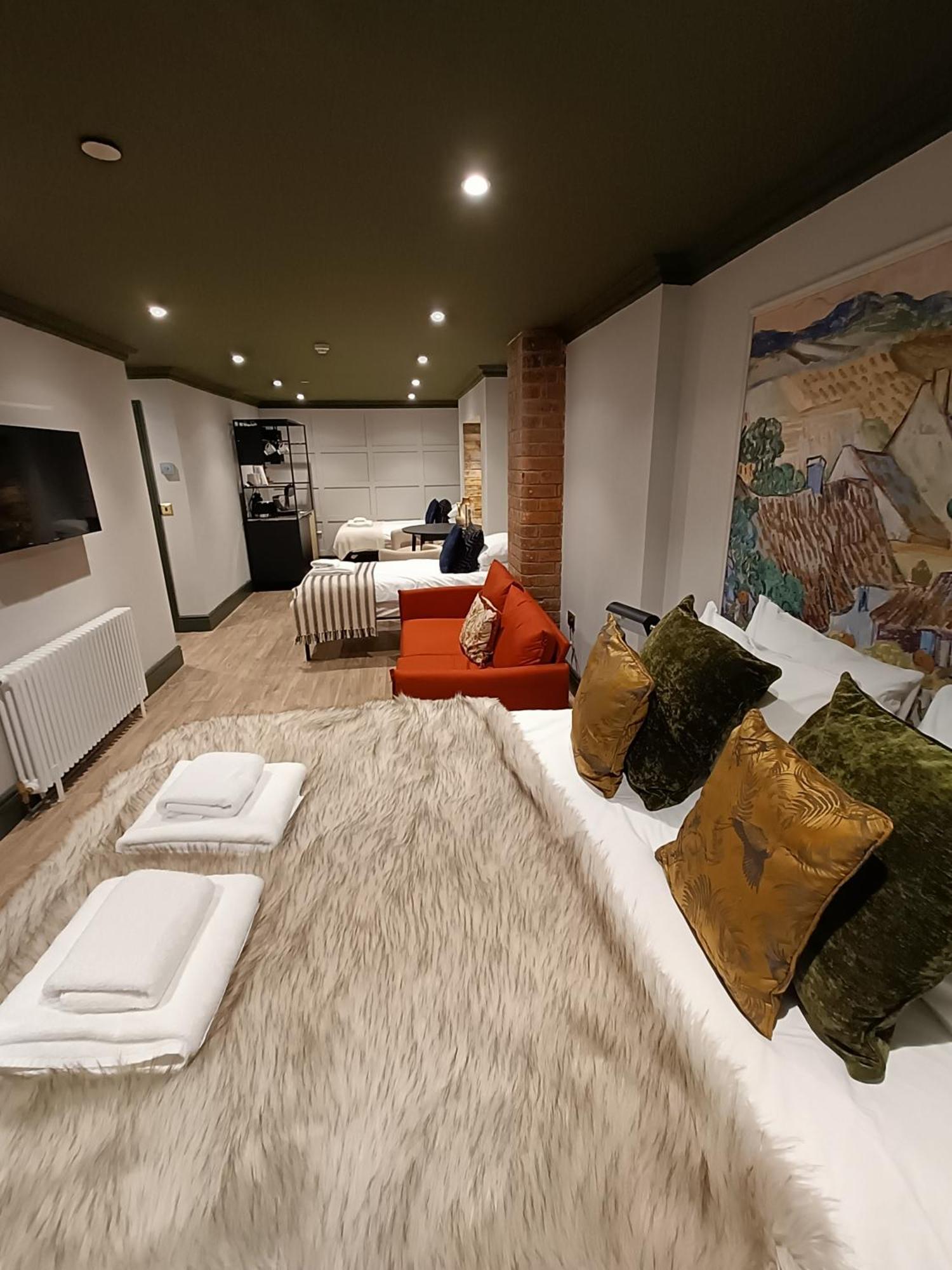 Rooms On The Prom كيلتنهام المظهر الخارجي الصورة