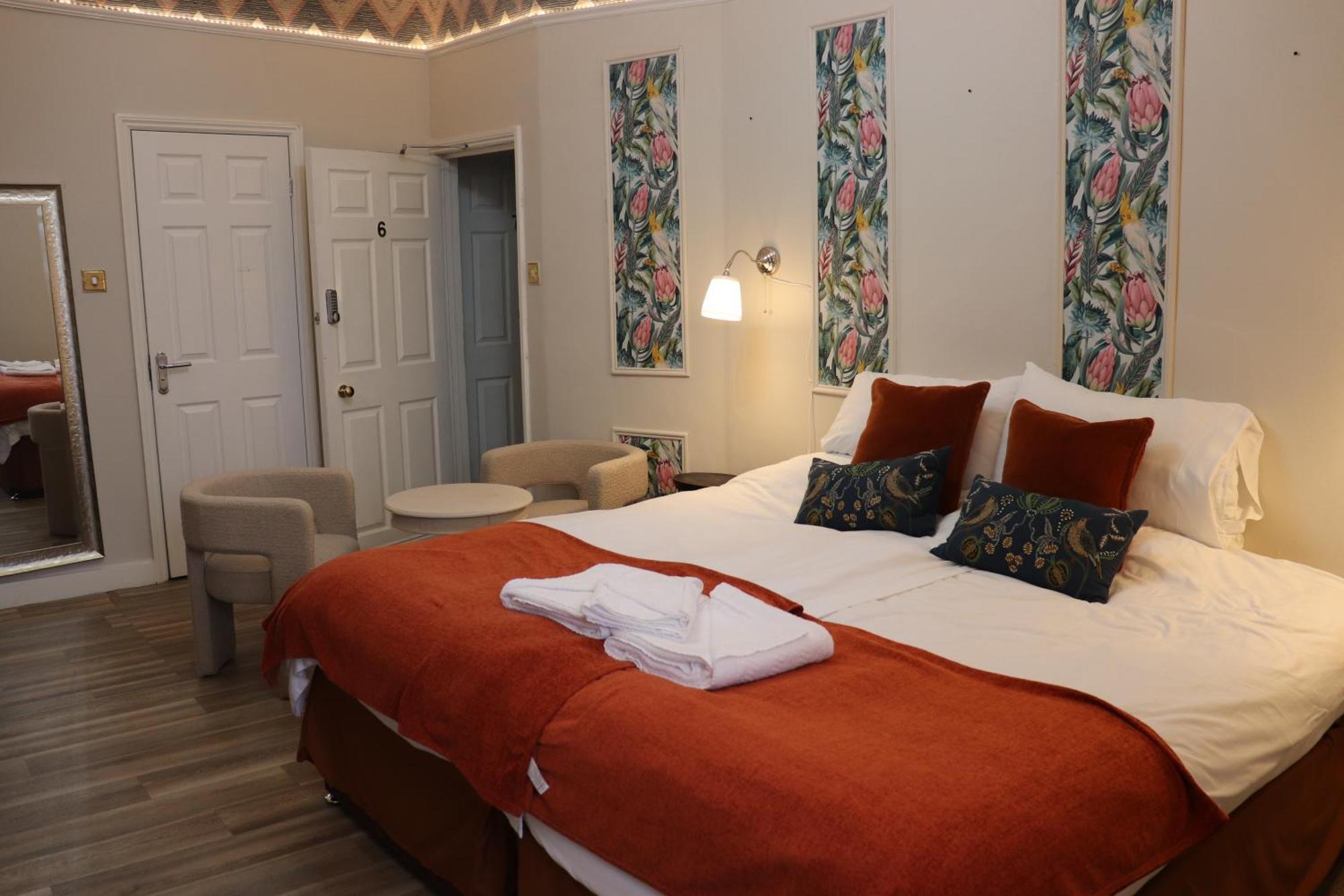 Rooms On The Prom كيلتنهام المظهر الخارجي الصورة