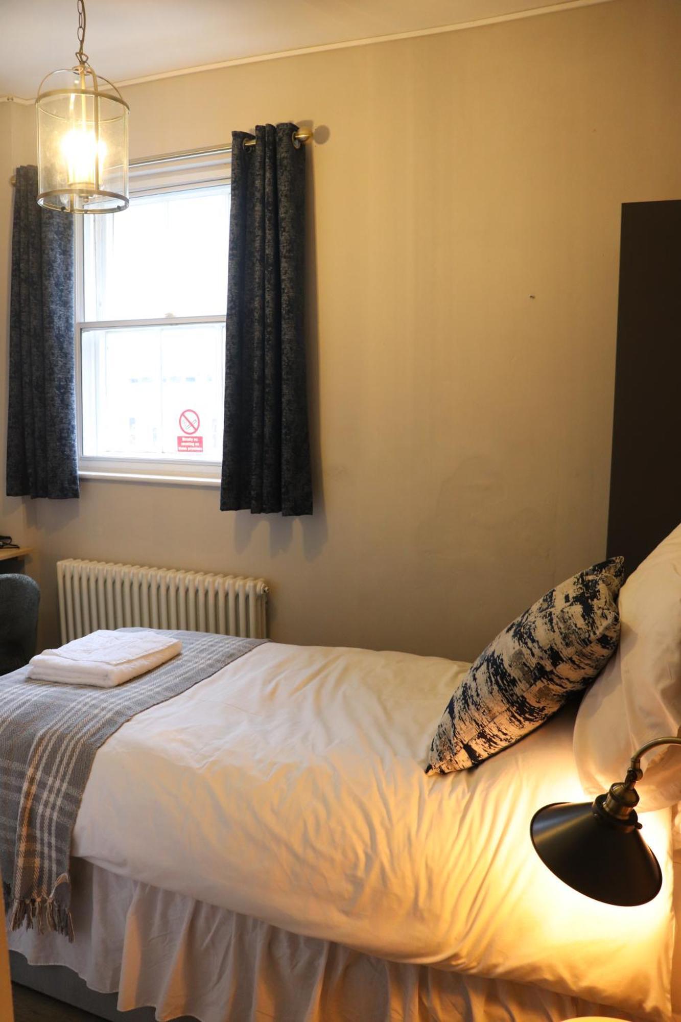 Rooms On The Prom كيلتنهام المظهر الخارجي الصورة