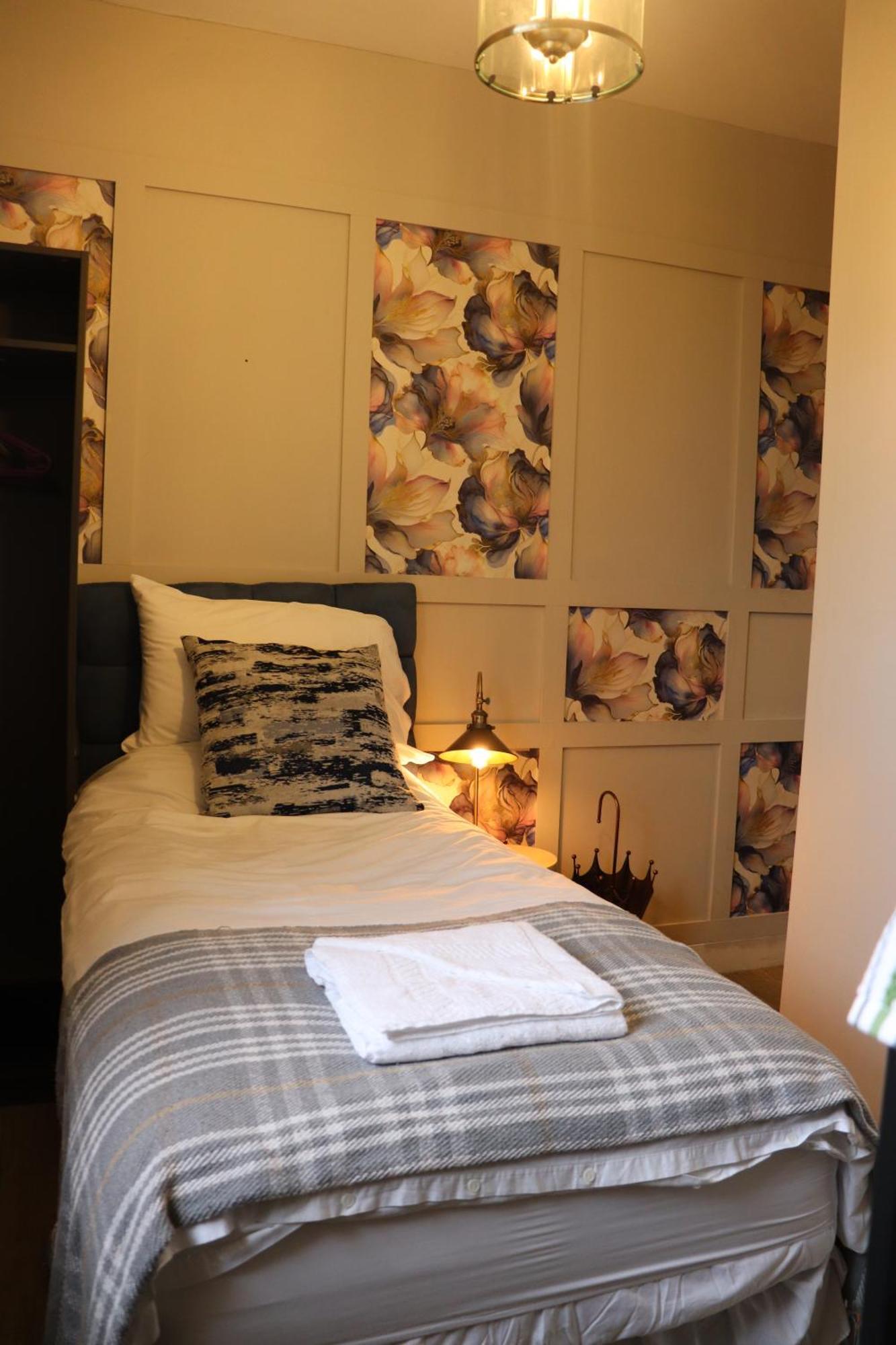 Rooms On The Prom كيلتنهام المظهر الخارجي الصورة