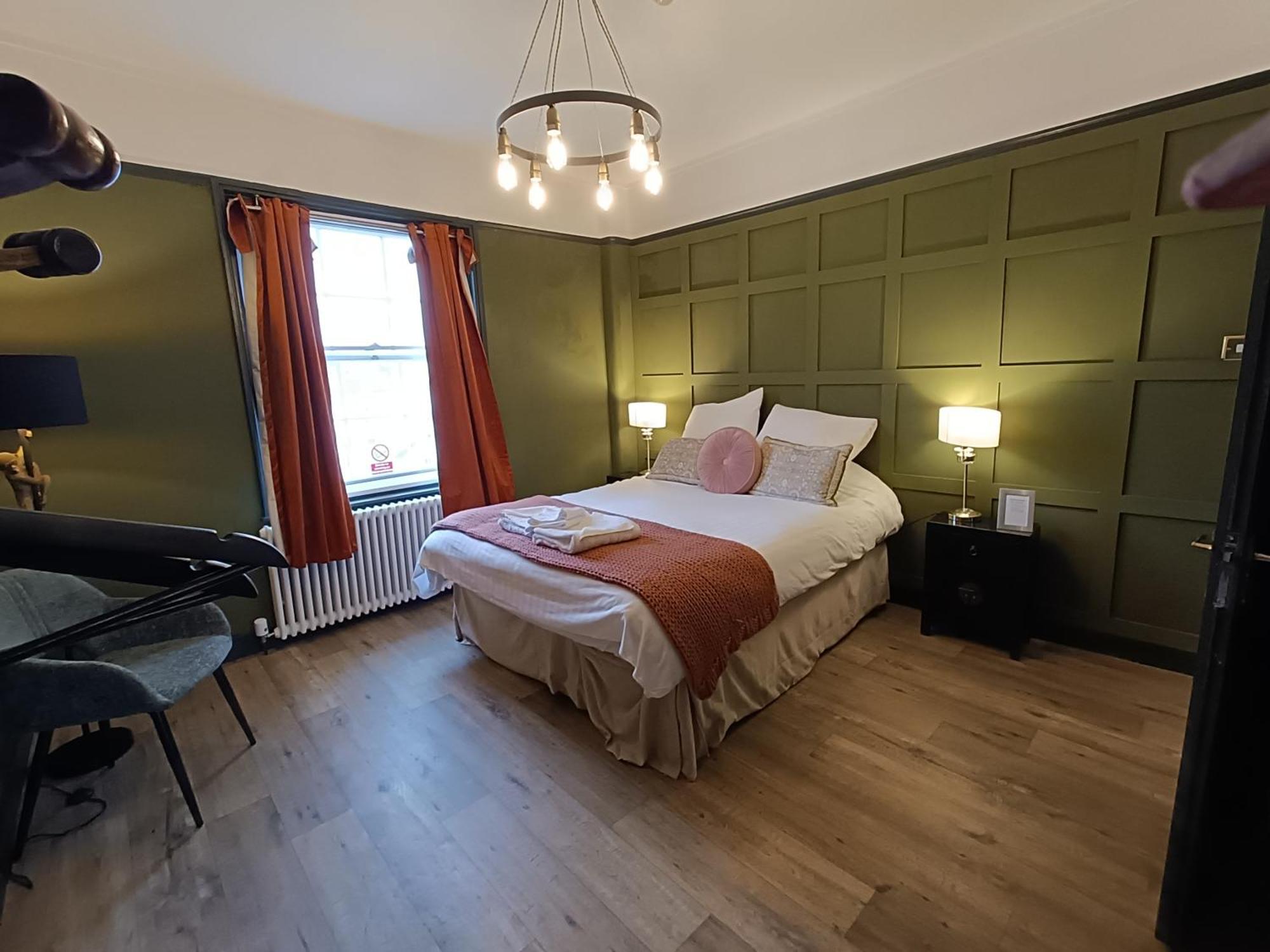 Rooms On The Prom كيلتنهام المظهر الخارجي الصورة